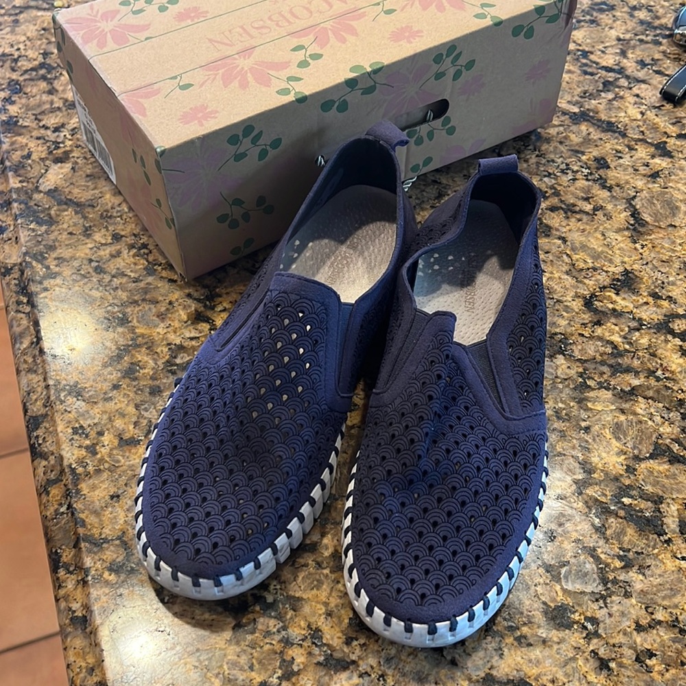 Ilse Jacobson tulip style navy size 9 / 40